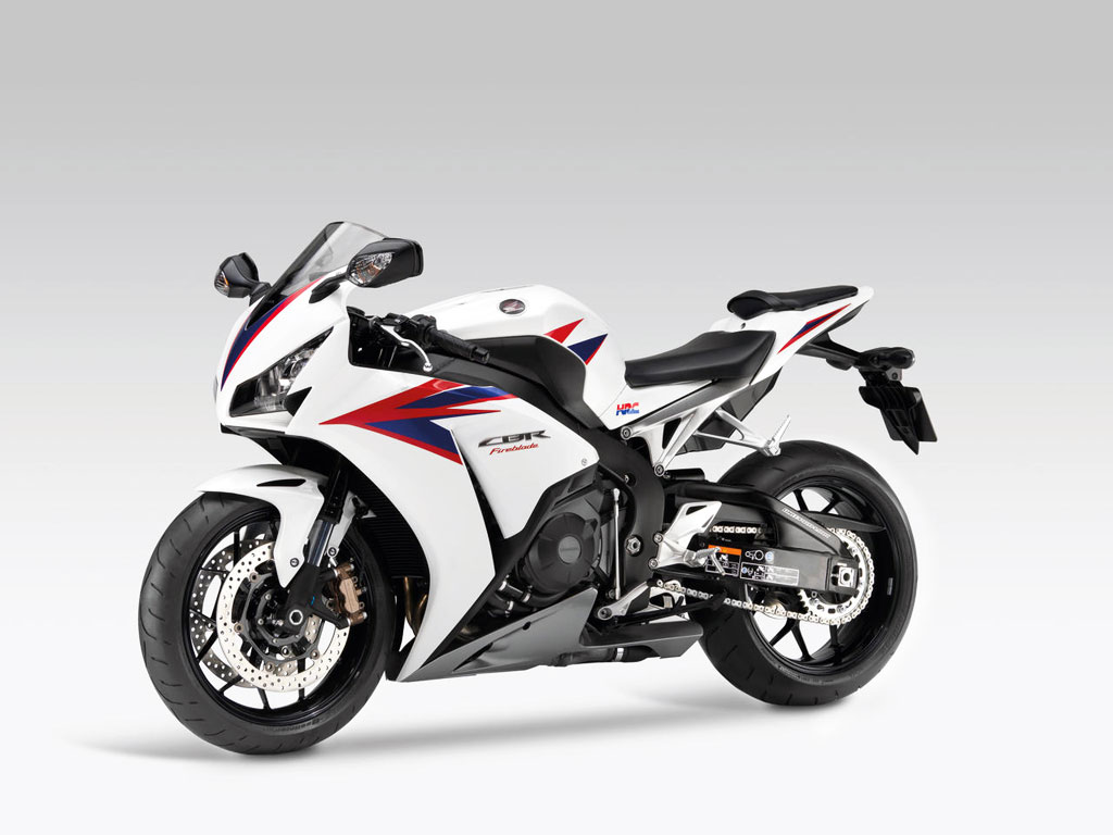 Подбор аккумулятора CBR 1000 в магазине 8 926 257-4321