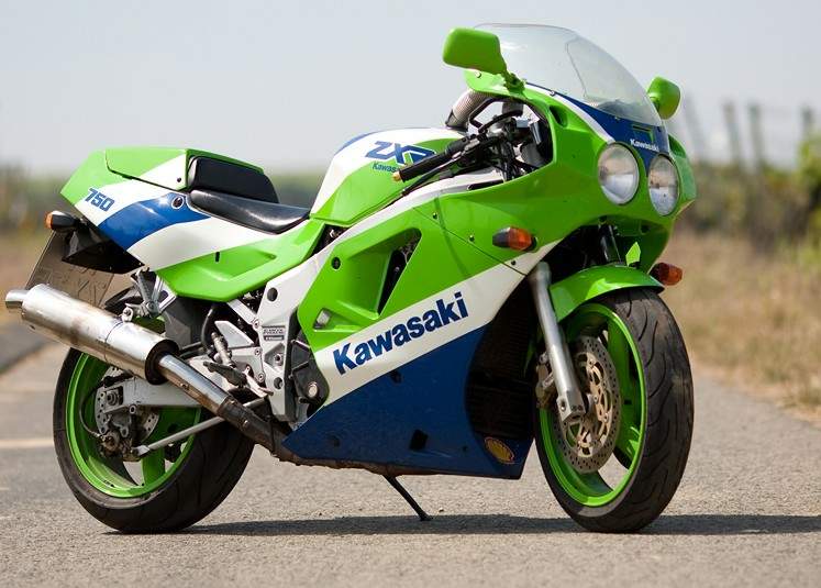 Подбор аккумулятора ZXR 750 в магазине 8 926 257-4321