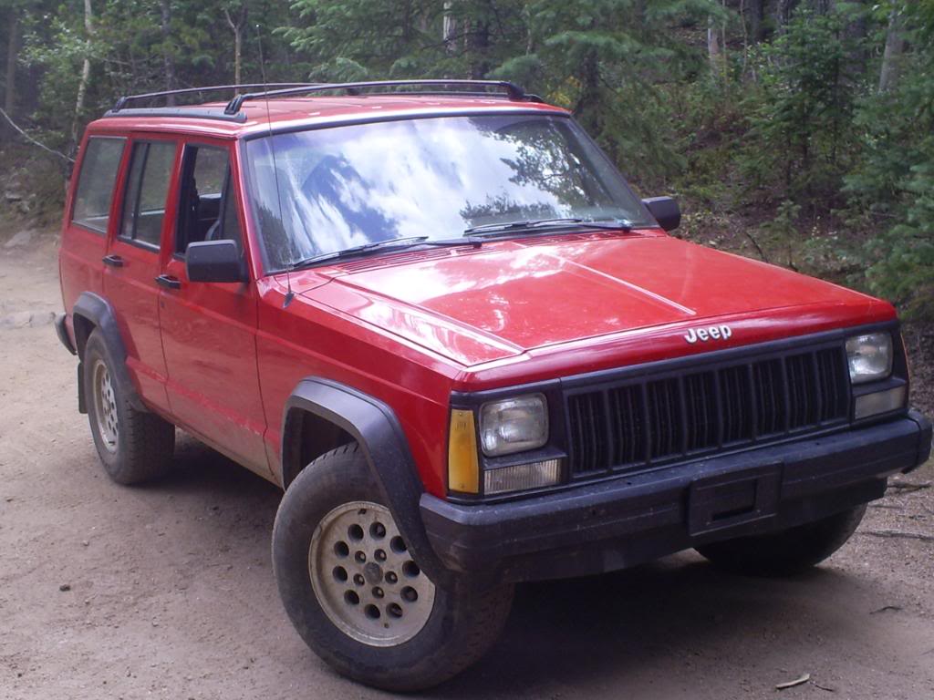 Подбор аккумулятора CHEROKEE в магазине 8 926 257-4321