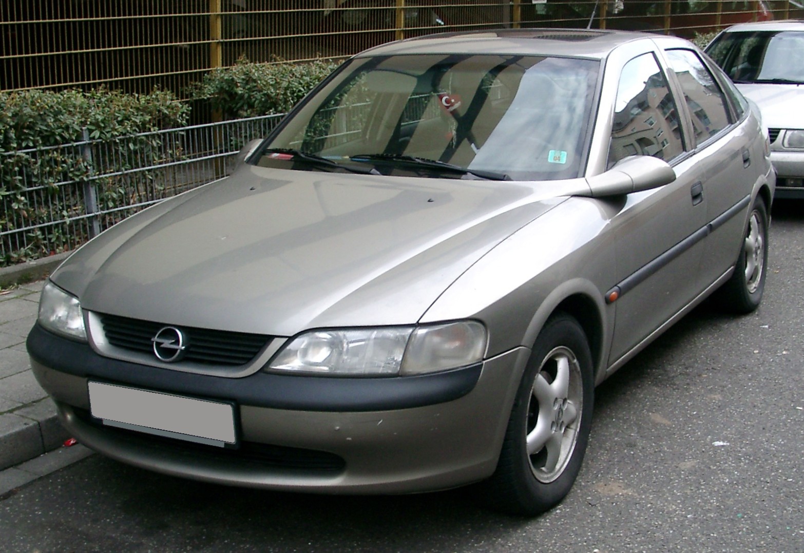 Подбор аккумулятора VECTRA B (36_) в магазине 8 926 257-4321