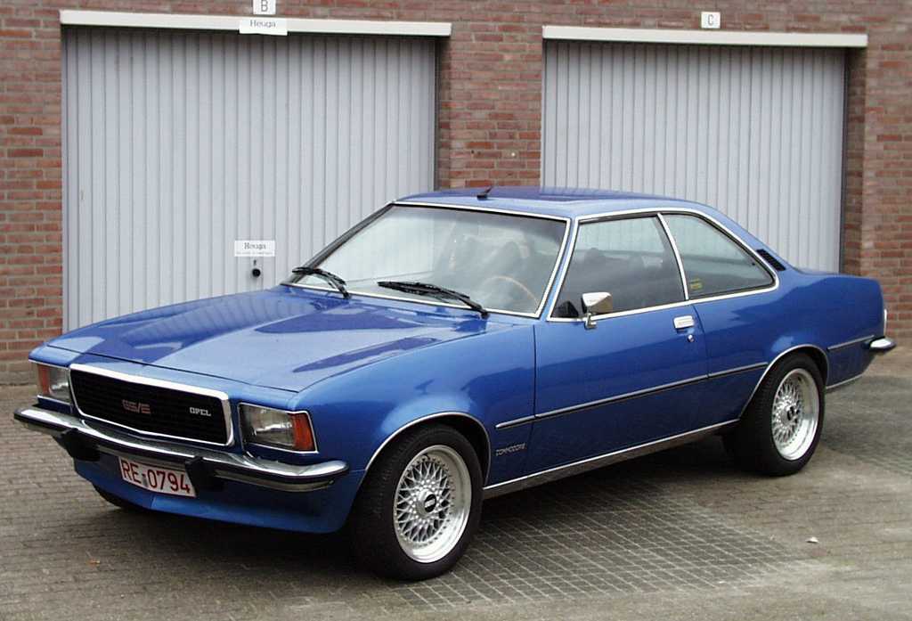 Подбор аккумулятора COMMODORE B Coupe в магазине 8 926 257-4321