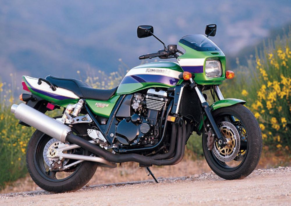 Подбор аккумулятора ZXR 1100 в магазине 8 926 257-4321