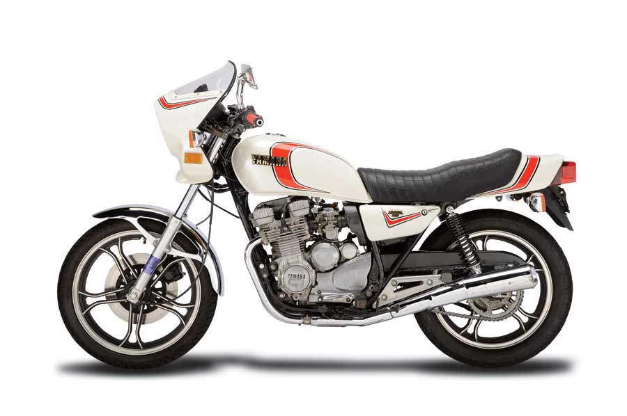 Подбор аккумулятора XJ 550 в магазине 8 926 257-4321