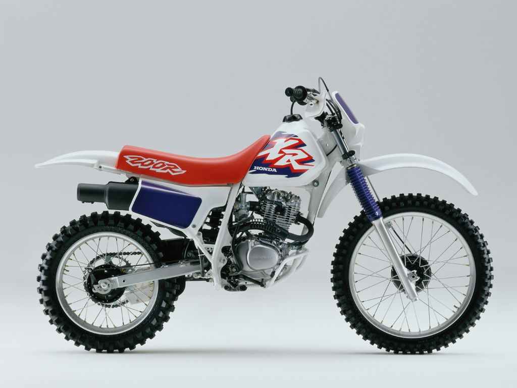 Подбор аккумулятора XR 200 в магазине 8 926 257-4321