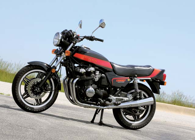 Подбор аккумулятора CB 900 в магазине 8 926 257-4321