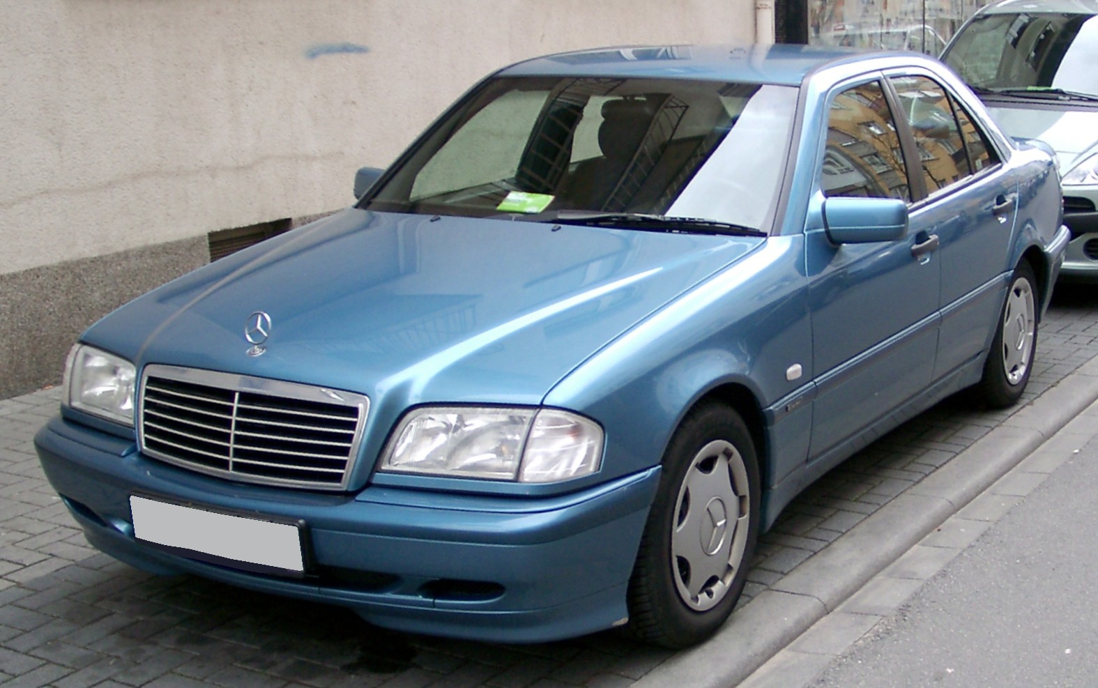 Подбор аккумулятора C-CLASS W202 в магазине 8 926 257-4321