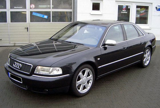 Подбор аккумулятора AUDI S8 (D2) Рестайлинг в магазине 8 926 257-4321