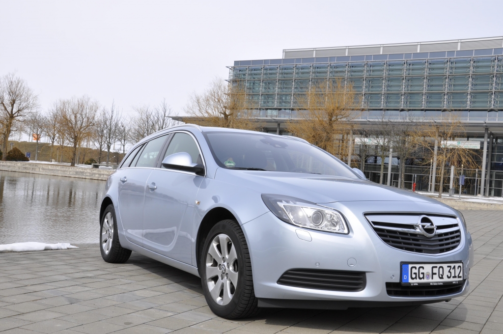 Подбор аккумулятора INSIGNIA Sports Tourer в магазине 8 926 257-4321